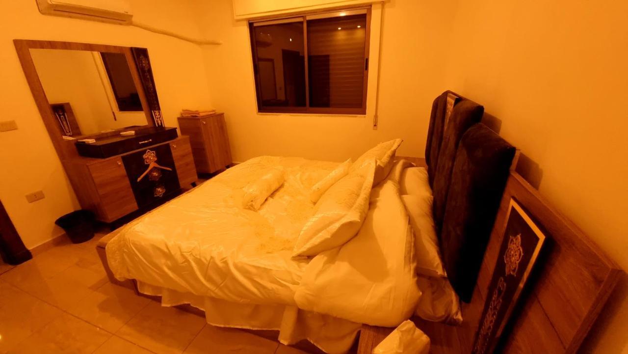 Sbatin Madba Appartement Madaba Kamer foto